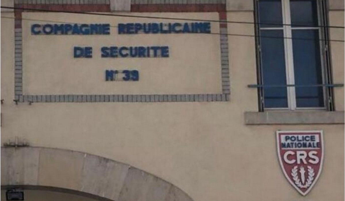 2025-09-05 Visite de la CRS39_étiquette
